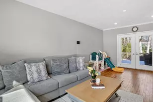 7109 Persimmon Ln, Owings, MD 20736 - Photo 22