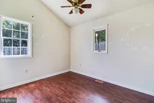 9201 Owings Manor Ct, Owings, MD 20736 - Photo 42