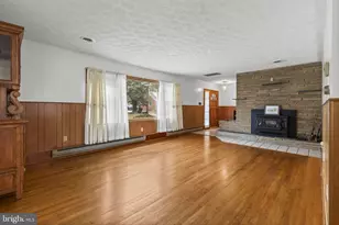 8401 F St, Chesapeake Beach, MD 20732 - Photo 2