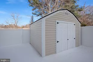 592 Burr Oak Ct, Prince Frederick, MD 20678 - Photo 20