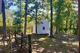 595 Calvert Beach Rd, Saint Leonard, MD 20685 - Photo 10