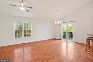 504 Thunderbird Dr, Lusby, MD 20657 - Photo 4