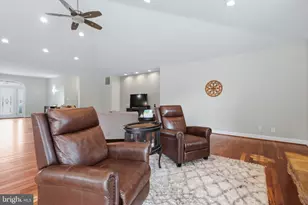 2825 Patuxent Ct, Prince Frederick, MD 20678 - Photo 18