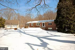 2451 Boxwood Pl, Huntingtown, MD 20639 - Photo 4