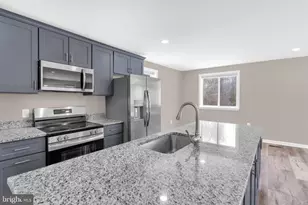 383 Sollers Wharf Rd, Lusby, MD 20657 - Photo 4