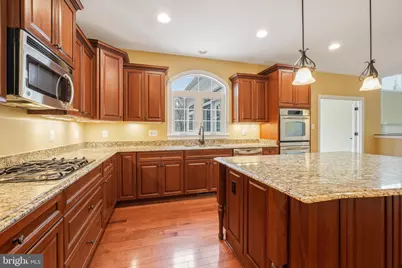 2117 Hunter Trail, Owings, MD 20736 - Photo 16