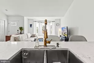 366 Medallion Dr, Prince Frederick, MD 20678 - Photo 4