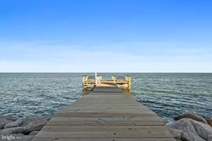 8349 Bay Crest Ct, Chesapeake Beach, MD 20732 - Photo 12