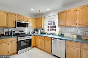 8328 D St, Chesapeake Beach, MD 20732 - Photo 14