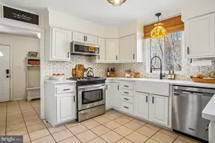 750 Woodland Way, Owings, MD 20736 - Photo 6