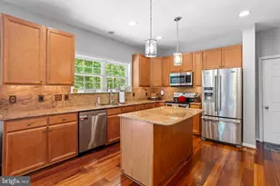 2424 Springbrook Ct, Huntingtown, MD 20639 - Photo 8