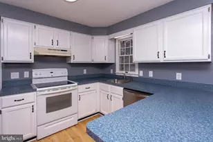 11955 Susan Ln, Lusby, MD 20657 - Photo 10