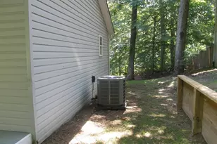 12466 Saddle Ln, Lusby, MD 20657 - Photo 2