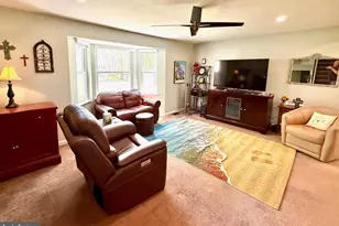 5910 Karen Ct, Chesapeake Beach, MD 20732 - Photo 4