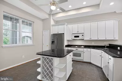 733 Runabout Loop #733, Solomons, MD 20688 - Photo 16