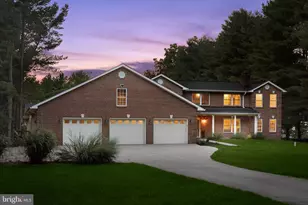 3045 Holland Cliffs Rd, Huntingtown, MD 20639 - Photo 1