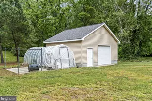 1620 Meadow Oaks Ln, Huntingtown, MD 20639 - Photo 32