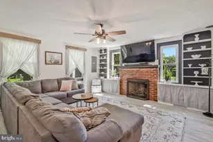 9642 Boyds Turn Rd, Owings, MD 20736 - Photo 6