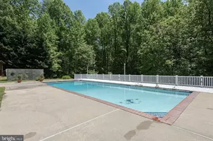 3611 Karen Dr, Chesapeake Beach, MD 20732 - Photo 4