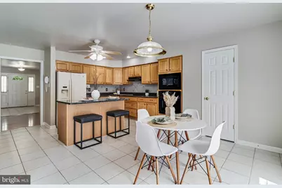 12310 Longleaf Lane, Dunkirk, MD 20754 - Photo 8