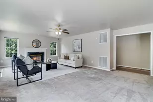 12310 Longleaf Ln, Dunkirk, MD 20754 - Photo 18