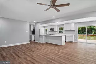 8814 Lafayette Dr, Owings, MD 20736 - Photo 6