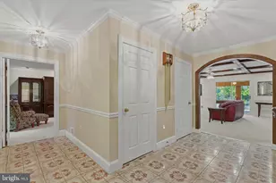 3901 Lakeside Ct, Dunkirk, MD 20754 - Photo 8