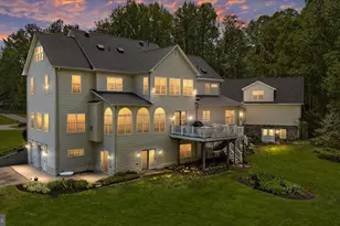 3740 Larkview Ct, Dunkirk, MD 20754 - Photo 2