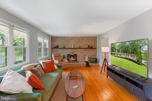 11219 Lakeview Dr, Dunkirk, MD 20754 - Photo 4