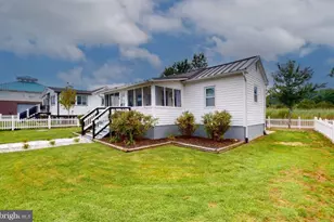 5237 Breezy Point Rd, Chesapeake Beach, MD 20732 - Photo 4