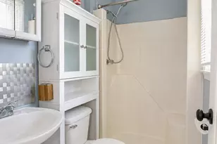 427 Dogwood Dr, Lusby, MD 20657 - Photo 10