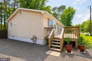 427 Dogwood Dr, Lusby, MD 20657 - Photo 2