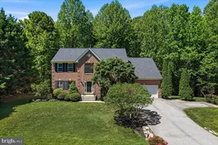 2424 Springbrook Ct, Huntingtown, MD 20639 - Photo 2