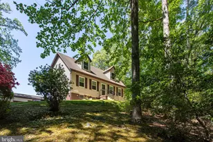 540 Thunderbird Dr, Lusby, MD 20657 - Photo 1
