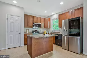3657 Bedford Dr, North Beach, MD 20714 - Photo 12
