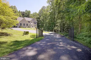 3305 Christines Way, Huntingtown, MD 20639 - Photo 2