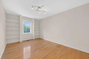9290 Baker St, Owings, MD 20736 - Photo 10