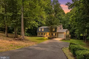 8827 Lafayette Dr, Owings, MD 20736 - Photo 1