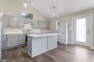 508 Skyview Dr, Lusby, MD 20657 - Photo 10