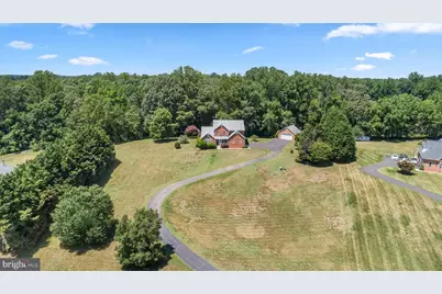 215 Hoile Lane, Huntingtown, MD 20639 - Photo 2