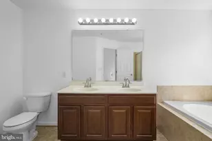3660 Bedford Dr, North Beach, MD 20714 - Photo 22
