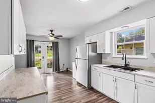 345 Laurel Dr, Lusby, MD 20657 - Photo 8