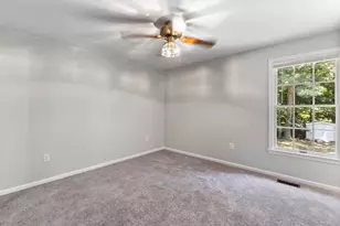 745 White Sands Dr, Lusby, MD 20657 - Photo 10