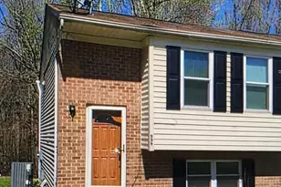 829 Calvert Towne Dr, Prince Frederick, MD 20678 - Photo 1