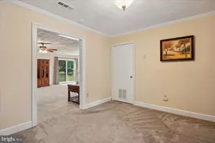 12194 Cavalier Dr, Dunkirk, MD 20754 - Photo 8