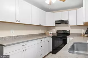 410 Hawthorne Ct, Lusby, MD 20657 - Photo 16