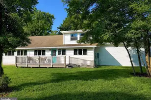 10951 Poplar Dr, Lusby, MD 20657 - Photo 2