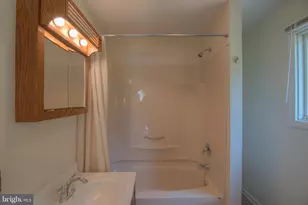 5105 Shore Dr, Huntingtown, MD 20639 - Photo 12