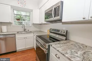 348 Little Bear Ln, Lusby, MD 20657 - Photo 10