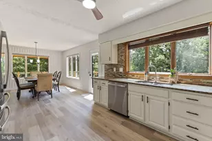11821 Highview Cir, Lusby, MD 20657 - Photo 10